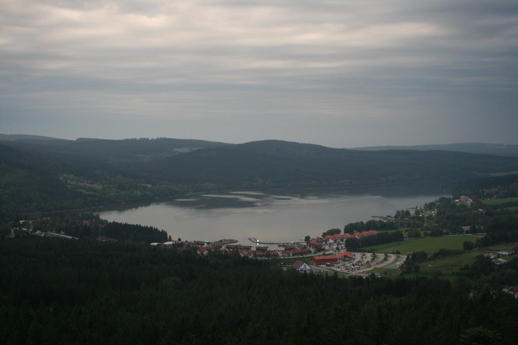 Mysi V Bote Lipno Lejlighed Lipno nad Vltavou Eksteriør billede